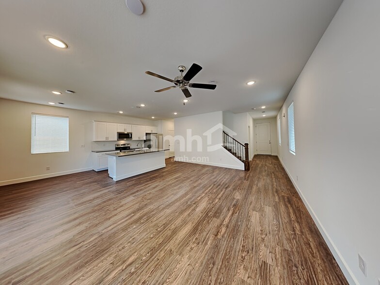 Building Photo - 9142 Crocker Pt Ct