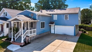Building Photo - 114 Flohr Ave