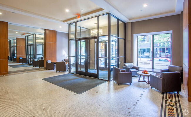 Lobby Photo - Adelphia House