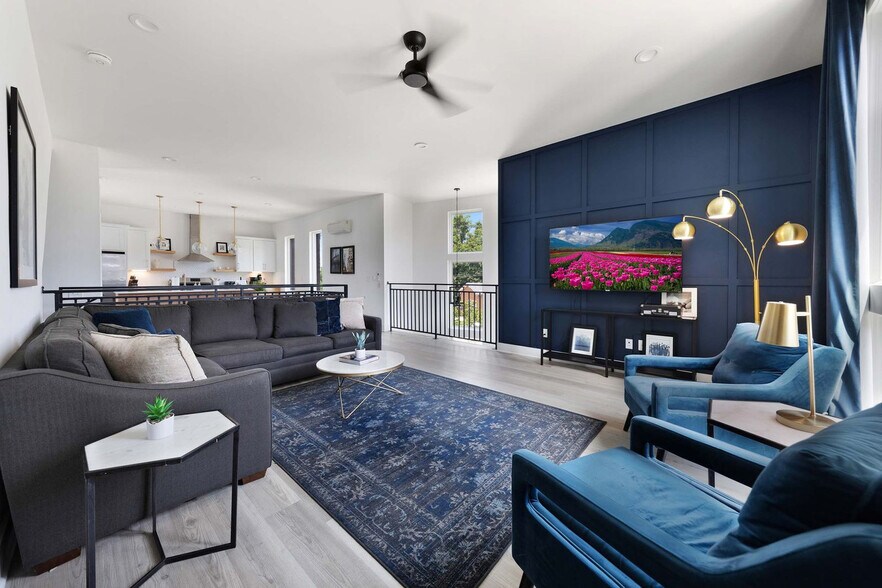 Primary Photo - 925 Ramsey St