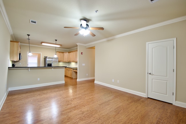 Building Photo - Downtown Auburn Living on West Glenn – Wal...