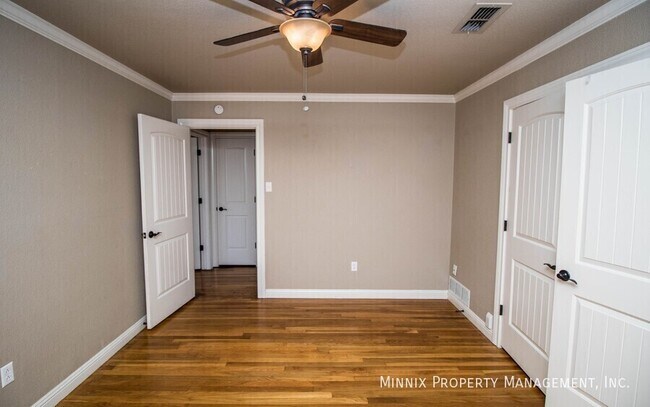 Building Photo - 4303 43rd St