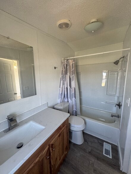 Building Photo - 3907 Co Rd 258