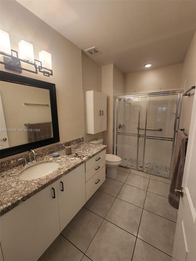 Building Photo - 6053 Heliconia Rd
