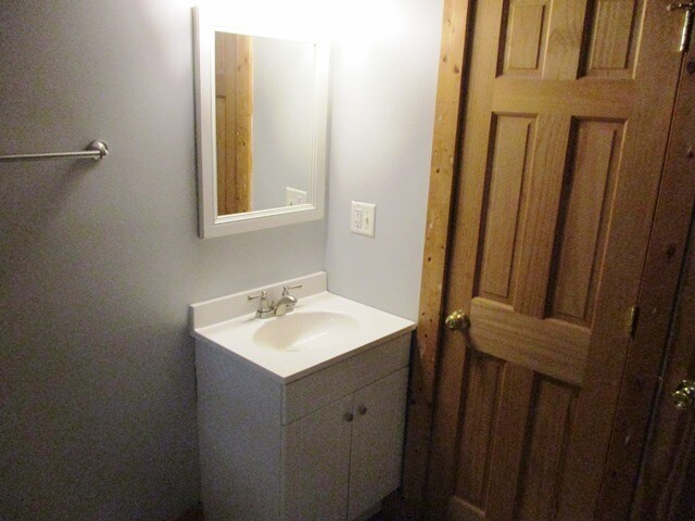 Building Photo - 306 S Gridley St