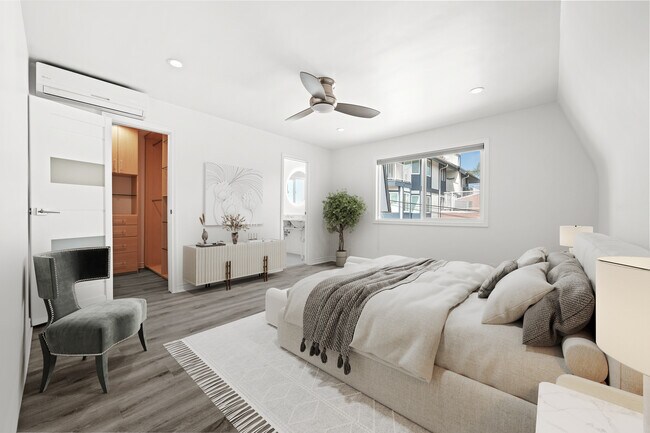 Building Photo - 29 Yawl St