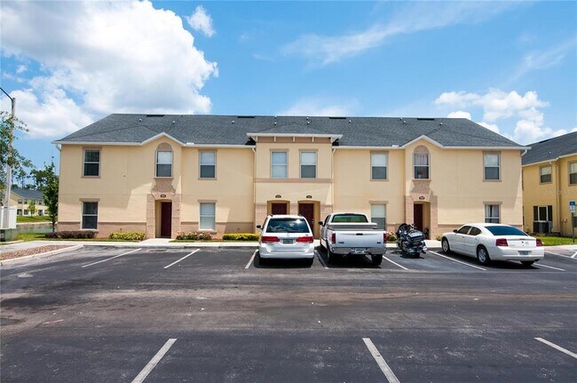Building Photo - 2861 Club Cortile Cir