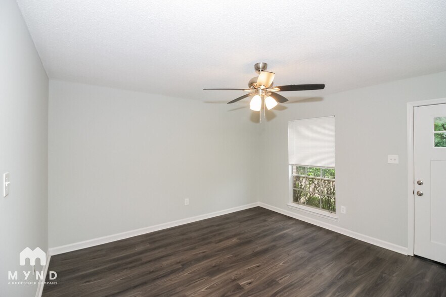 Building Photo - 1783 Coral Hills Dr