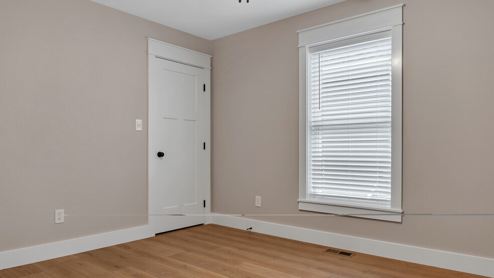 Building Photo - 314 N Jefferson St