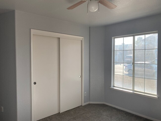 Building Photo - COMING SOON!! VERY NICE HOME 4 BEDROOM 2 BATHS