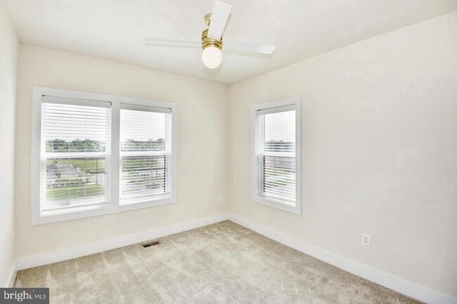 Building Photo - 44858 Tiverton Sq
