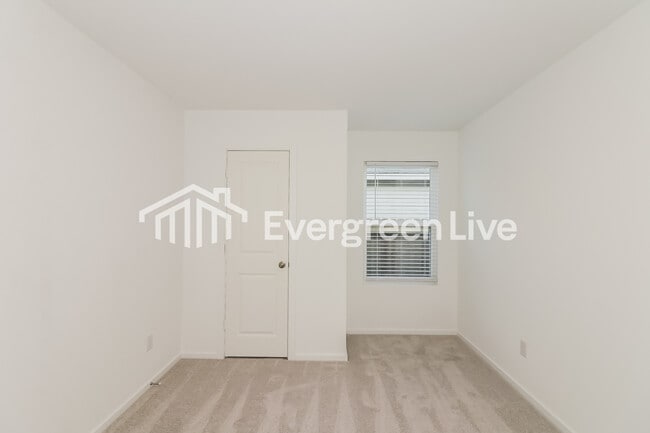 Building Photo - 19747 US-59