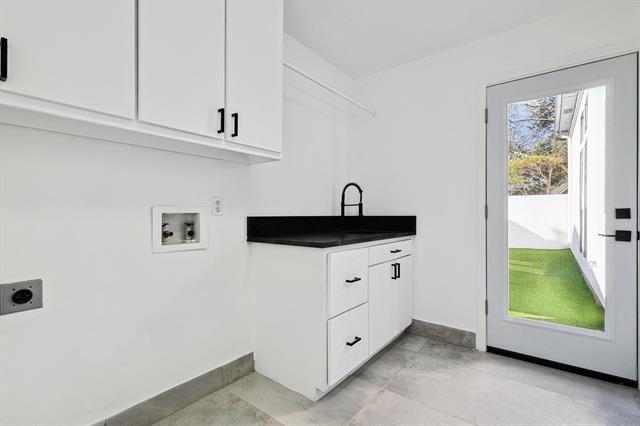 Building Photo - 18716 Thorntree Ln