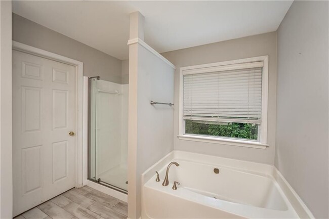Building Photo - 3925 Barberry Ct