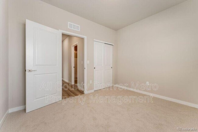 Building Photo - 15195 W 68th Pl