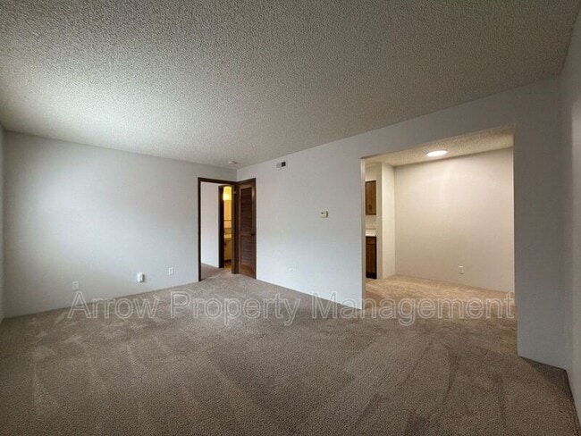 Building Photo - 1431 D St