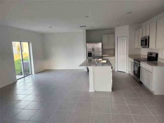 Building Photo - 3898 Amers Lp