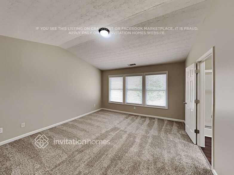 Building Photo - 4684 Windale Dr NW