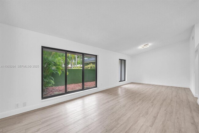 Building Photo - 11476 Sundance Ln