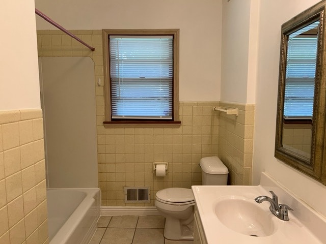 Building Photo - 1505 Brown Ave