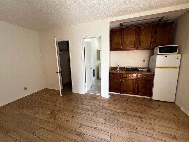 Building Photo - 1512 Butler Ave
