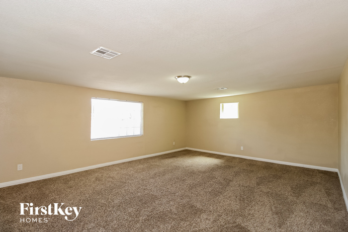 Building Photo - 5119 Margo Dr