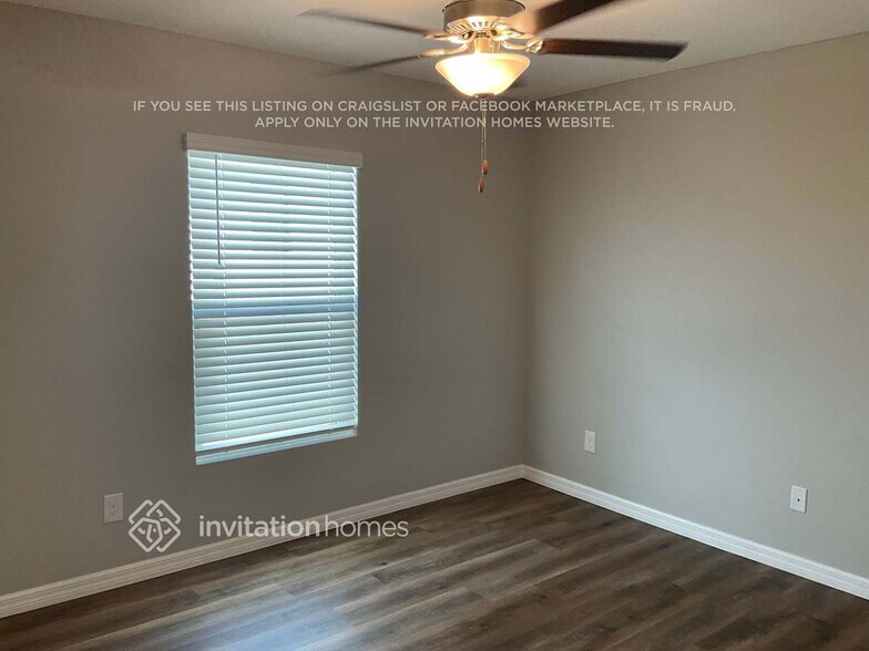 Building Photo - 25467 Doredo Dr