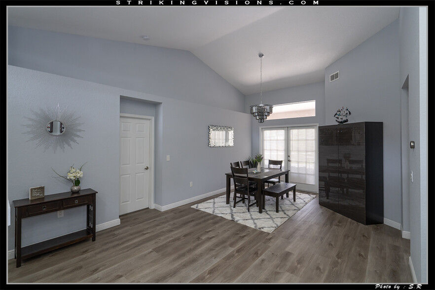 Building Photo - 3704 Cypress Meadows Rd