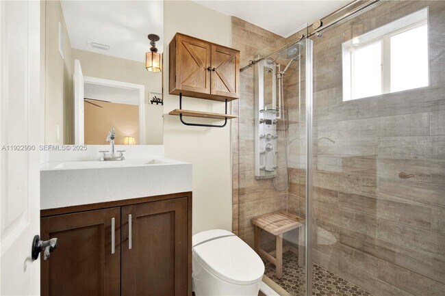 Building Photo - 2239 SE 23rd Ave