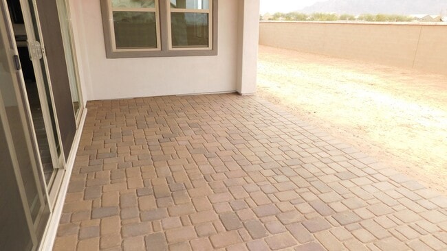 Building Photo - Beautiful home with generation suite in gated community