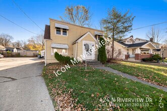 Building Photo - 424 N Riverview Dr