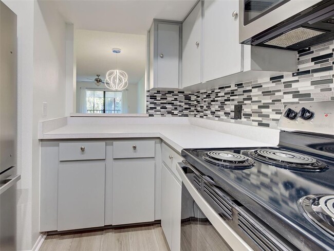 Building Photo - 7237 Cloister Dr