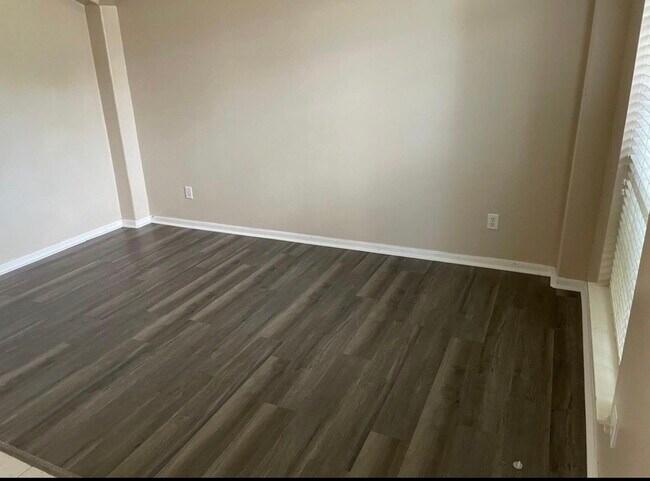 Building Photo - 15119 Wimberly Park Dr