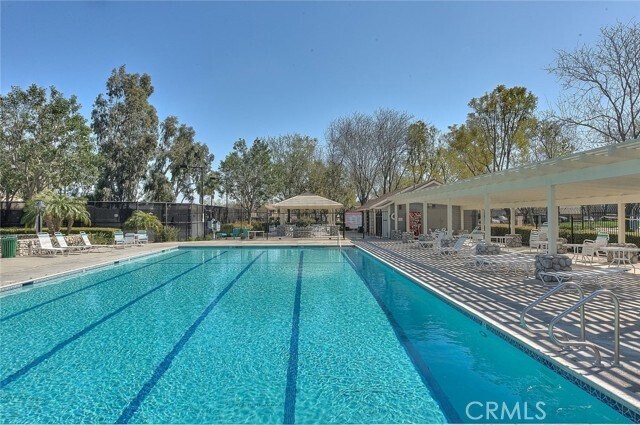 Building Photo - 3640 Honeyglen Way
