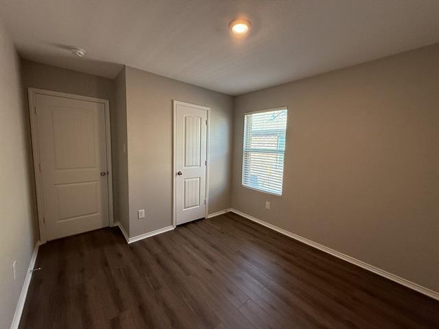 Building Photo - 413 Everglades St