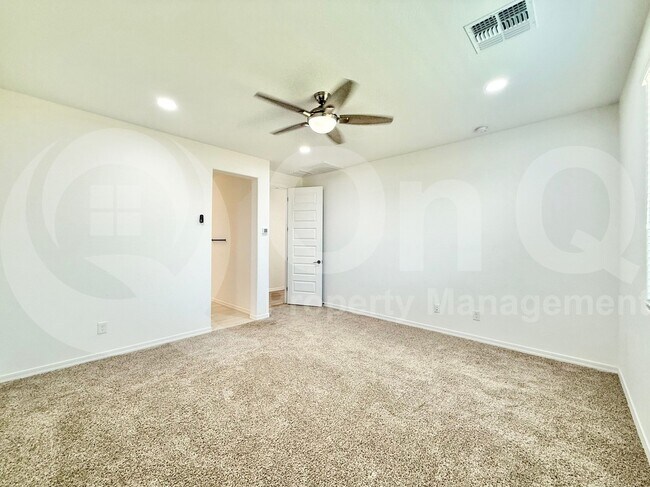 Building Photo - 25493 N 143rd Dr