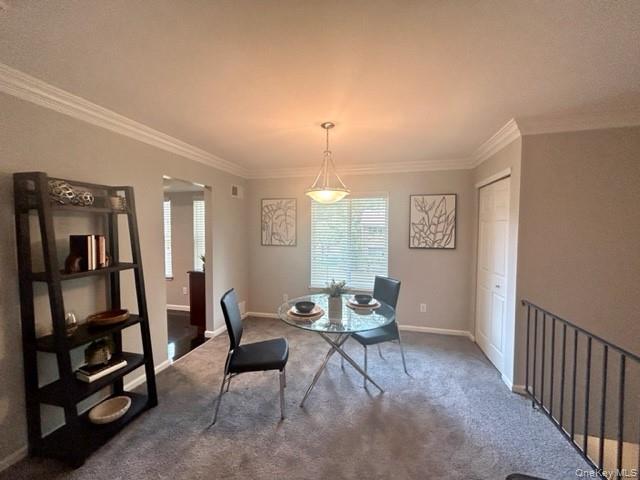 Building Photo - 1 Country Club Dr