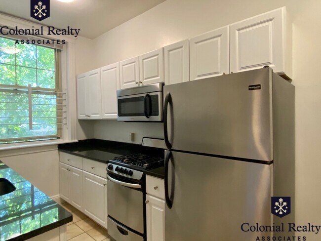 Building Photo - 1848 Commonwealth Ave