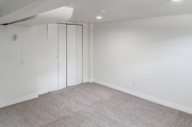 Building Photo - Single Family Home in Spokane Valley!!