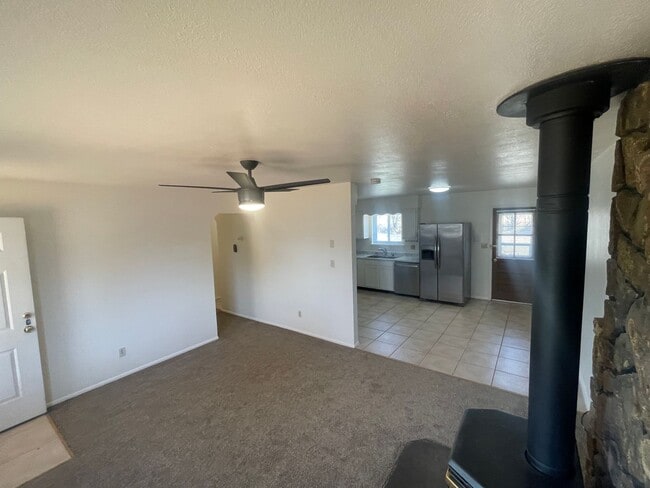Building Photo - Three Bedroom Bayfield House with Large Fe...
