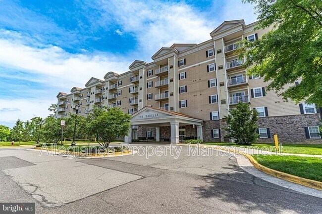 Building Photo - 6301 Edsall Rd