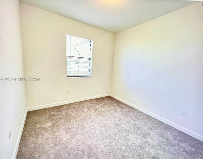 Building Photo - 24576 SW 119th Pl