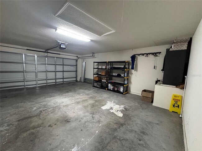 Building Photo - 11771 Stone Pine St