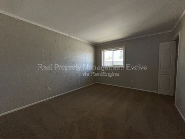 Building Photo - 3637 E Monterosa St