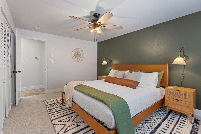 Building Photo - 4 Bedroom Home in SW Loveland