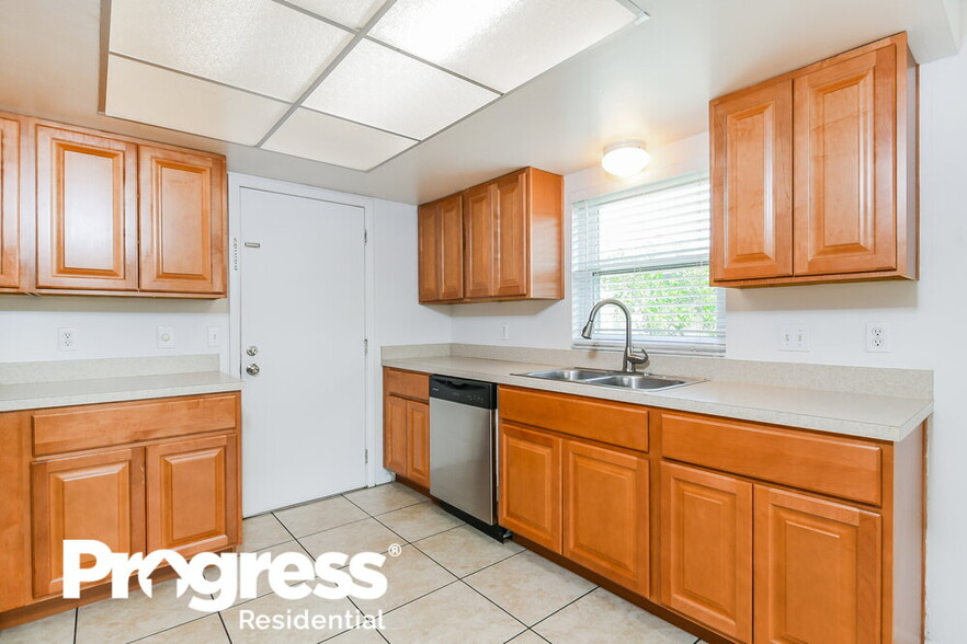 Building Photo - 12525 Idaho Woods Ln