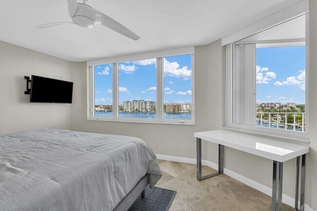Building Photo - 500 S Ocean Blvd