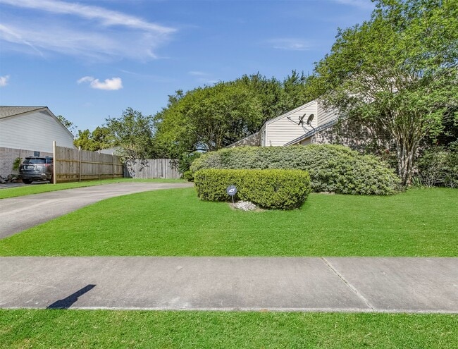 Building Photo - 6514 Winkleman Rd