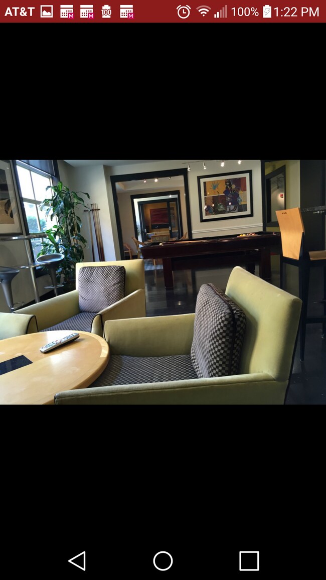 Building Photo - 118 107th Ave NE