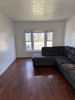 Building Photo - 656 S Gannon Ave